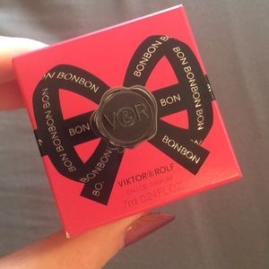 VIKTOR&ROLF BONBON BNIB $5 W PURCHASE